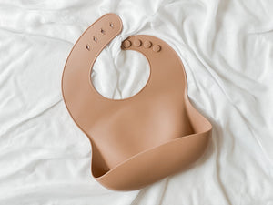 SECONDS Nude Silicone Bib